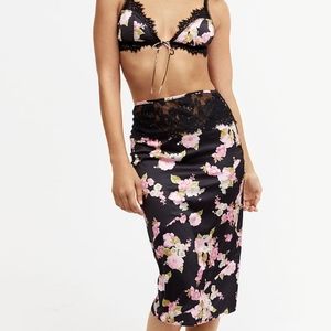 NWOT For Love and Lemons Melrose skirt